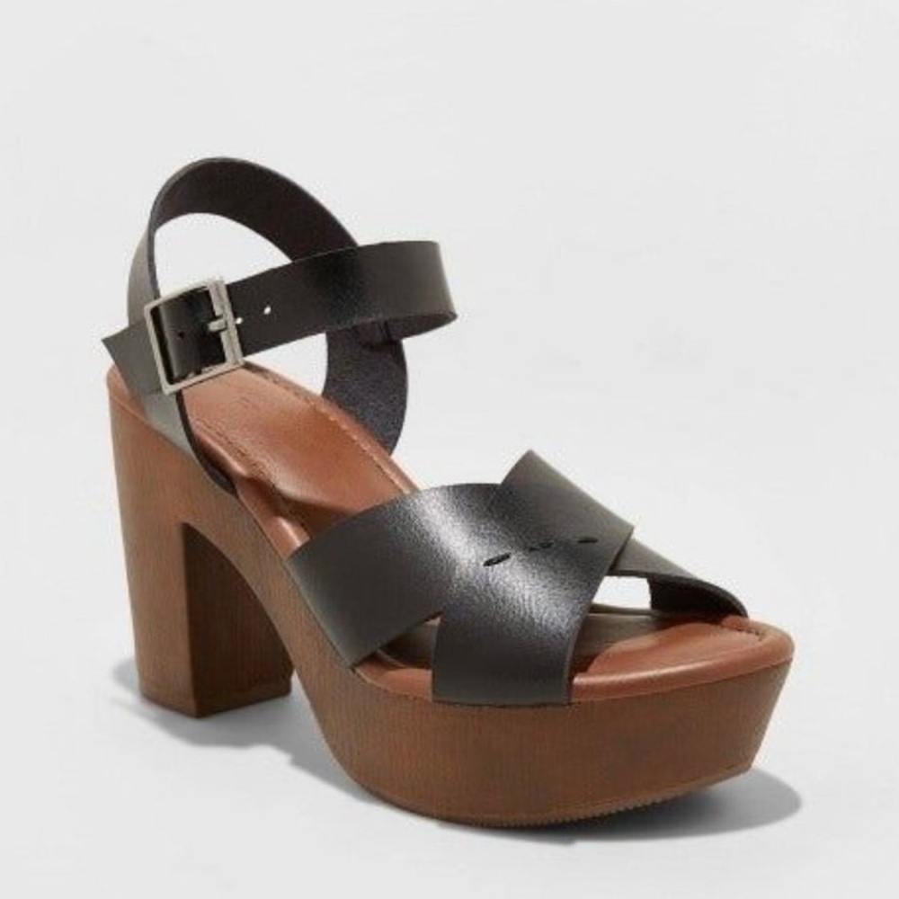 Universal Thread Estella Heel